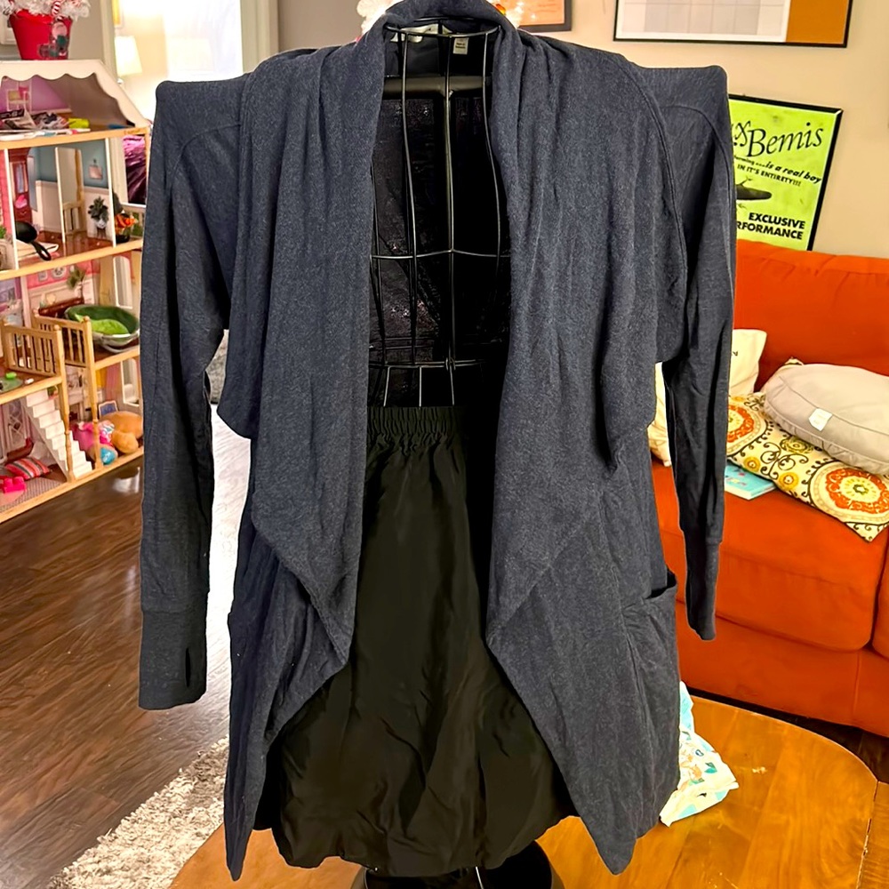 ATHLETA Pranayama Wrap Cardigan Gray Modal Stretch Size Medium